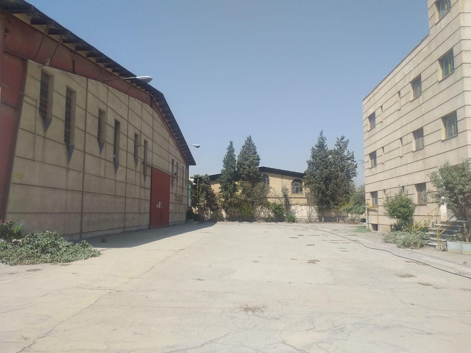 ۱۸۰۰ زمین چهار دیواری سند تک برگ صنعتی نور|فروش دفتر صنعتی، کشاورزی، تجاری|فردیس, شهرک صنعتی سیمین دشت|دیوار