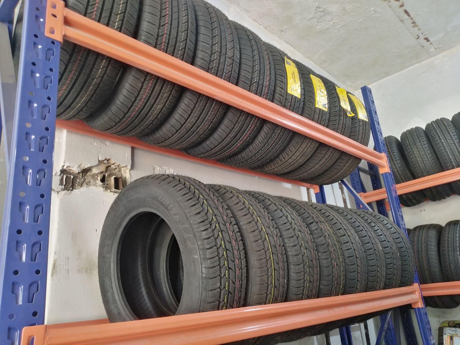 لاستیک سواری زیر قیمت تاریخ 25،بشرط درجه1|قطعات یدکی و لوازم جانبی|شوش, |دیوار