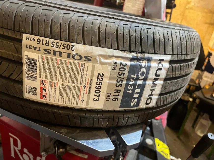 یک حلقه لاستیک کومهو kumho 205 55 16|قطعات یدکی و لوازم جانبی|تهران, درختی|دیوار