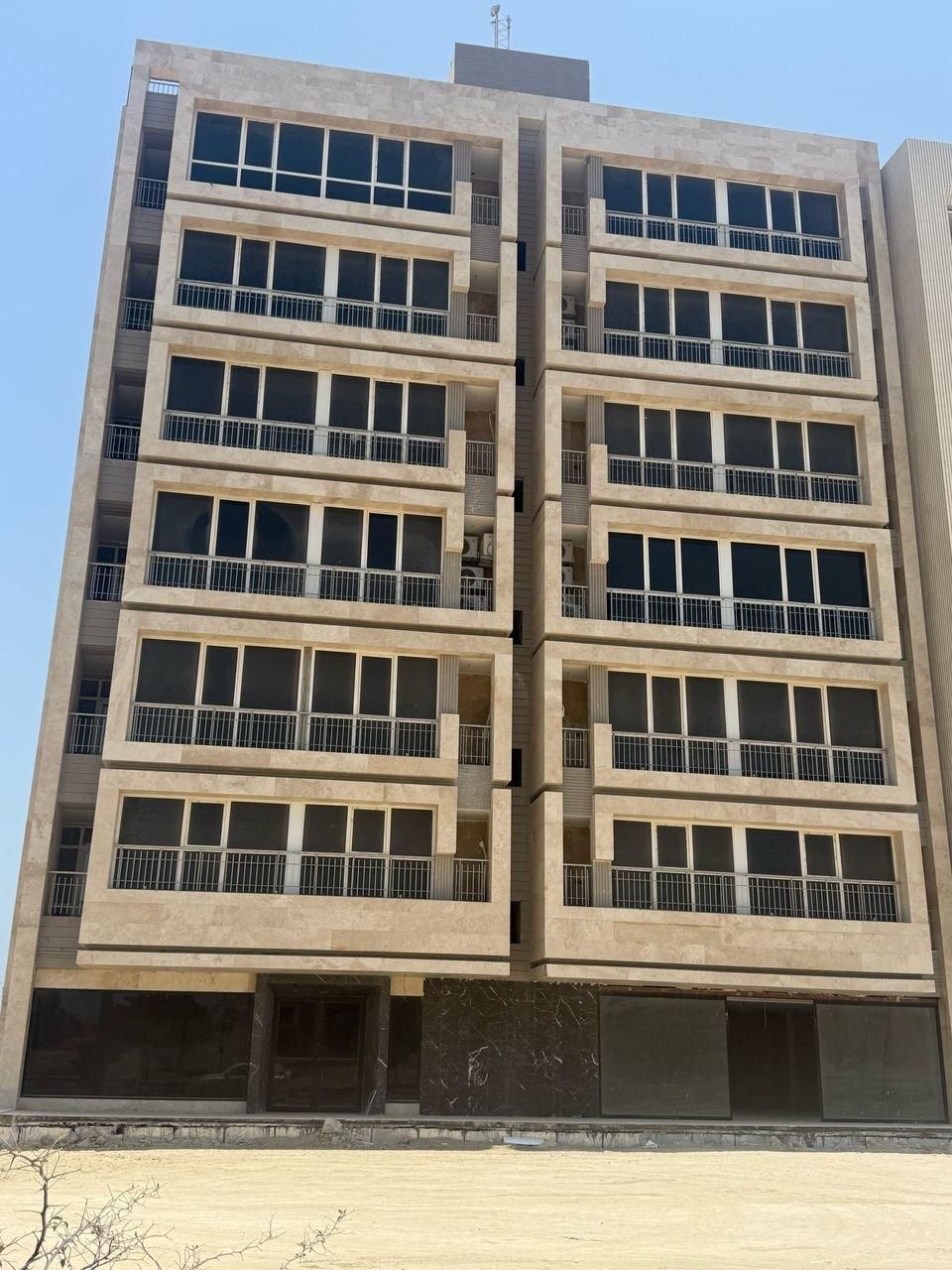 واحد مسکونی سه خواب ویو ابدی دریا|فروش آپارتمان|قشم, |دیوار