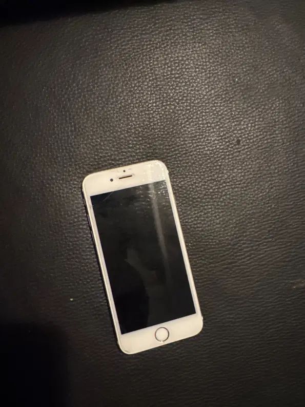 اپل iPhone 6s با حافظهٔ ۱۶ گیگابایت|موبایل|تهران,  امام زاده قاسم (نیاوران)|دیوار