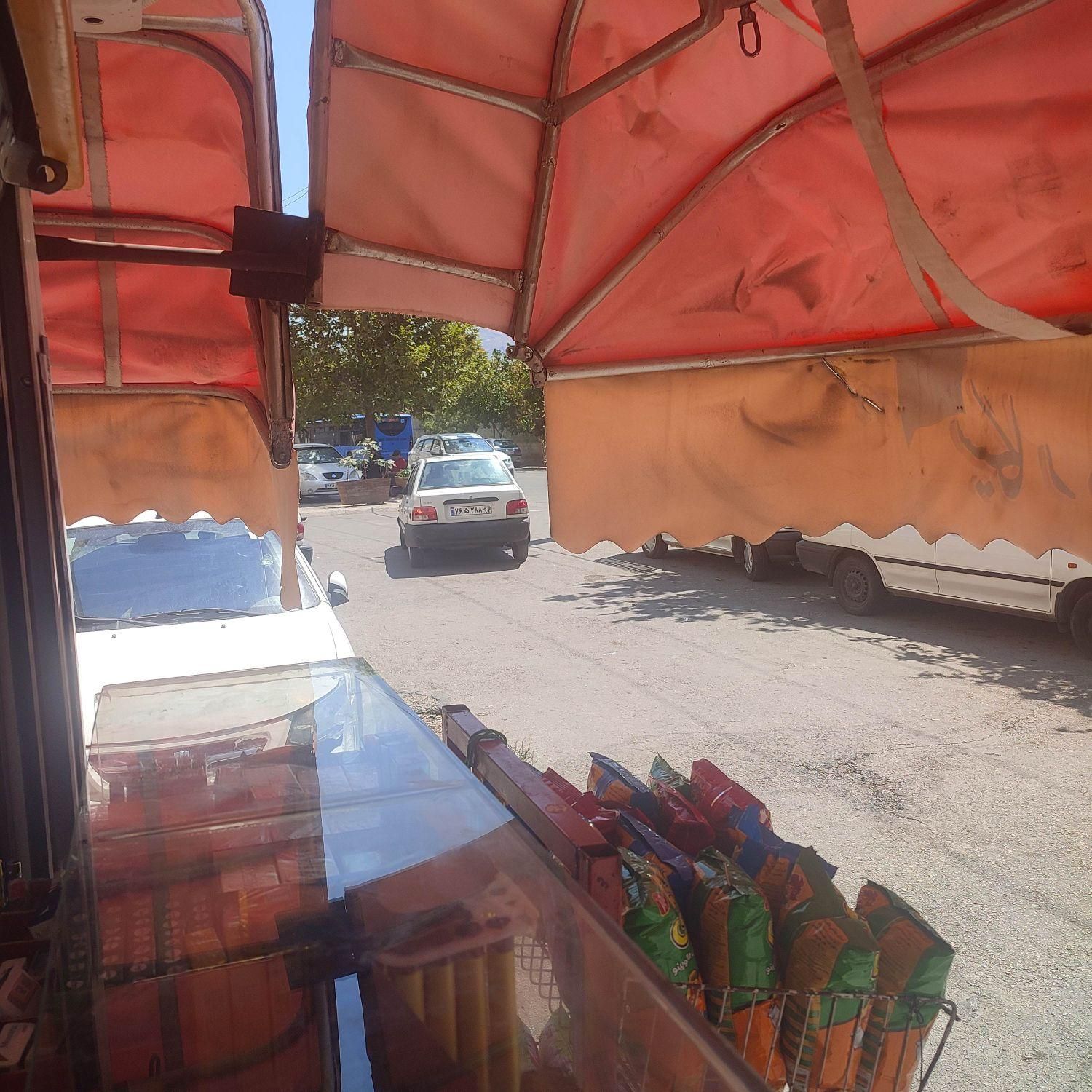 یک فروشنده خانم در کانکس مینی سوپری میثم جنوبی|استخدام بازاریابی و فروش|شیراز, پشم شیشه|دیوار