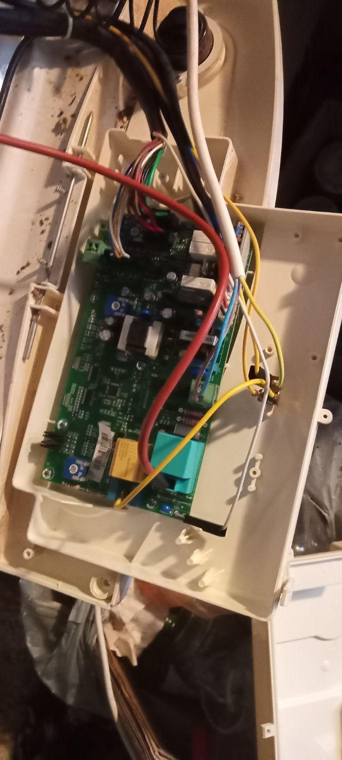 تعمیر و نصب پمپ آب پکیج آبگرمکن|خدمات پیشه و مهارت|رامسر, |دیوار