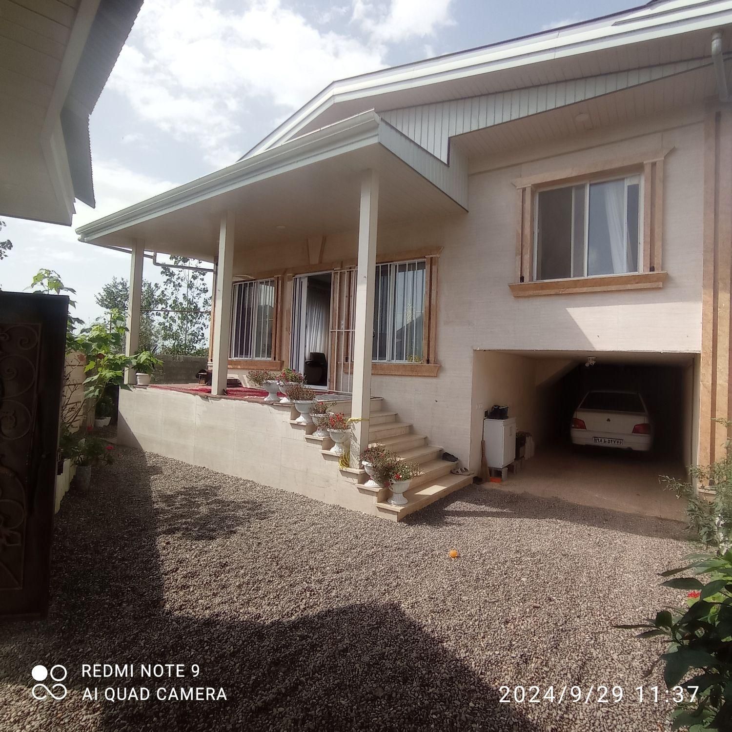 ویلا ۲۳۳متری نیم پیلوت روستایی نوساز((آنا ملک))|فروش خانه و ویلا|خشکبیجار, |دیوار