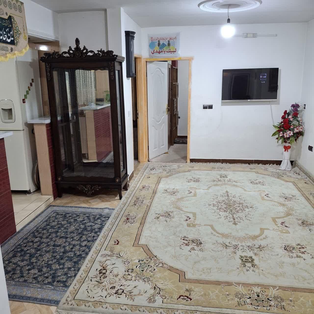 70متربنا20مترتراس،بهارخواب،تکواحدی،توضیحات وبخونید|فروش آپارتمان|کرج, ساسانی (قلمستان)|دیوار