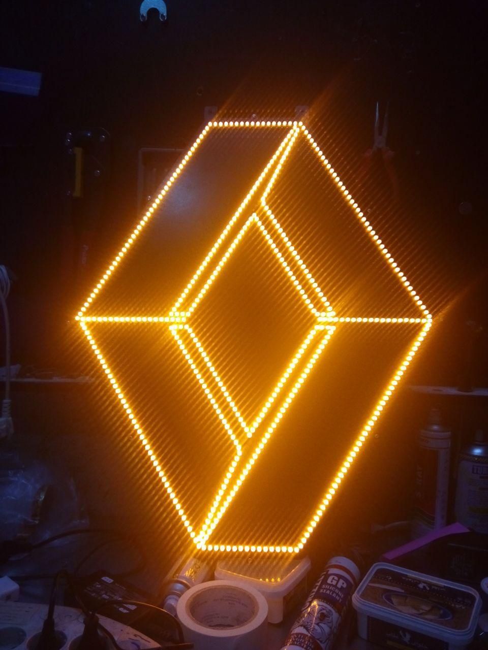 تابلو ال ای دی ثابت با گارانتی کتبی تابلو روان|فروشگاه و مغازه|قم, نخودی|دیوار