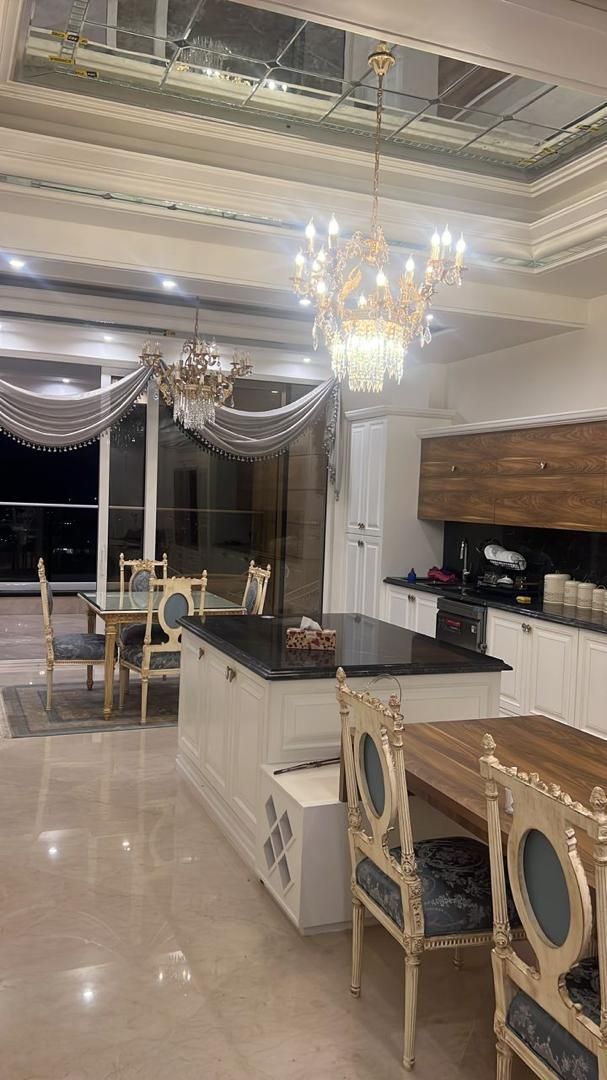 ویلایی لوکس لاکچری ساز منتظری|فروش خانه و ویلا|خمین, |دیوار