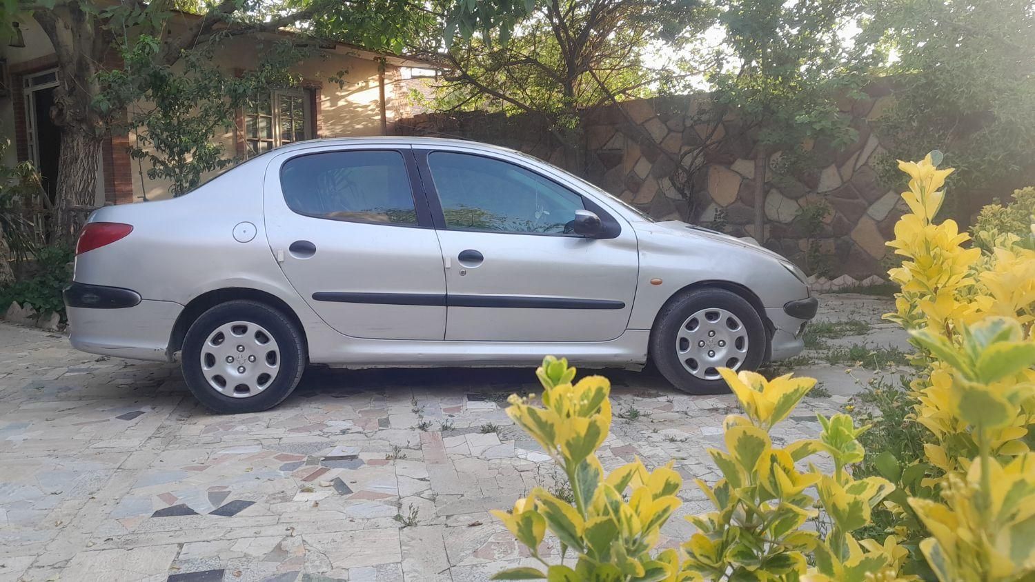 پژو 206 SD V8، مدل ۱۳۸۶|خودرو سواری و وانت|اراک, |دیوار