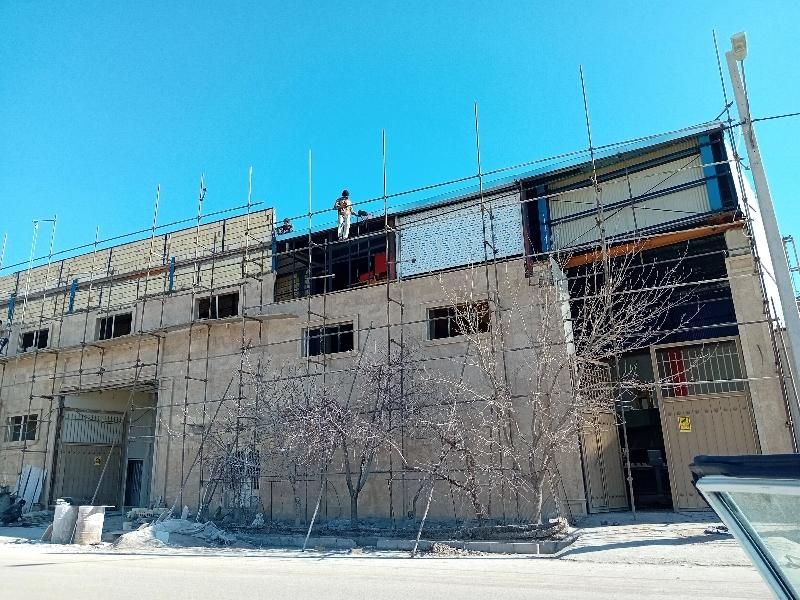 سقفهای شیبدارشیروانی کامپوزیت تابلوچلنیوم فلاشینگ|خدمات پیشه و مهارت|زنجان, |دیوار