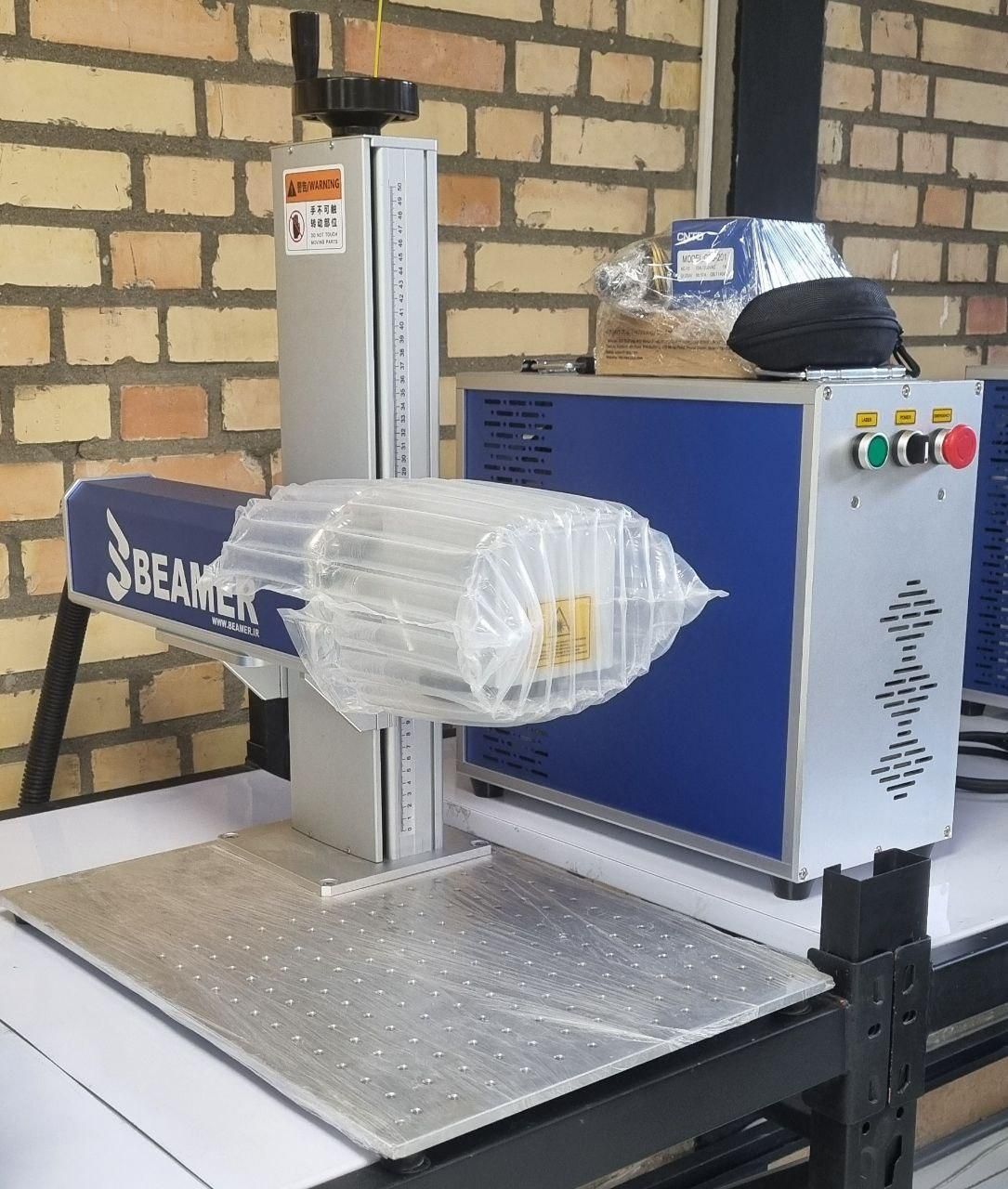 Uv مارکینگ، دستگاه لیزر حکاکی سنگ،فایبر مارکینگ|ماشین‌آلات صنعتی|مشهد, دانشگاه فردوسی|دیوار