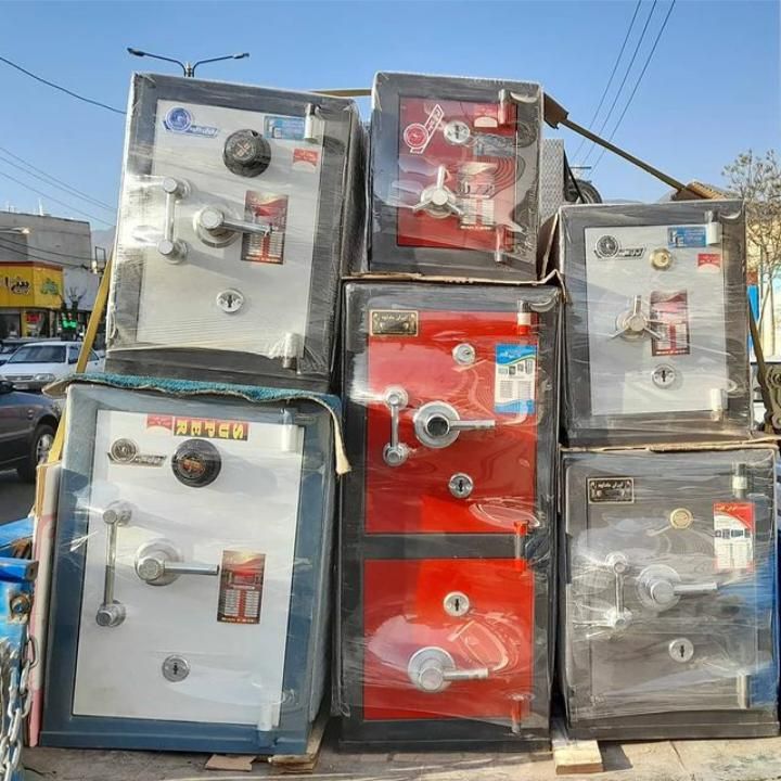 گاوصندوق ایران کاوه اصل|ابزارآلات|اصفهان, هفتون|دیوار