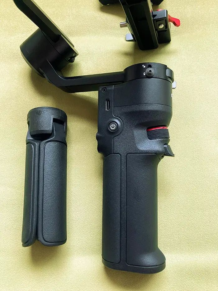 لرزشگیر دوربین DJI RS3 MINI آنباکسی|دوربین عکاسی و فیلم‌برداری|رشت, یخسازی|دیوار