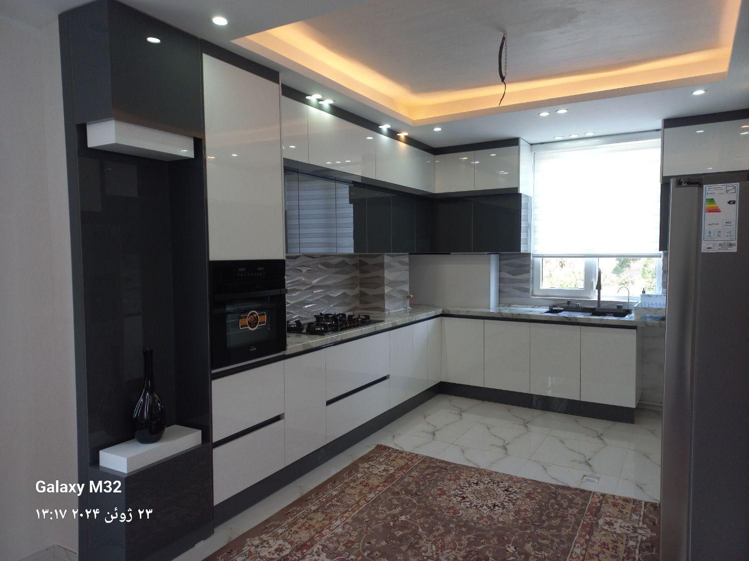 ساخت انواع کابینت ممبران، وکیوم، های گلاس،.|مصالح و تجهیزات ساختمان|میانه, |دیوار