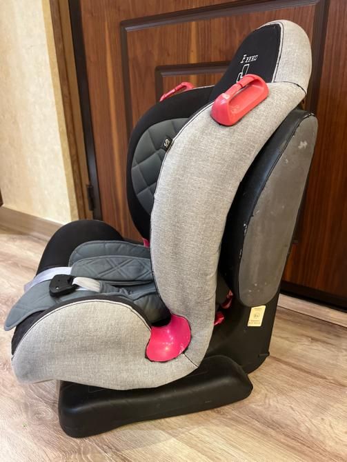 صندلی ماشین کودک|تخت و صندلی بچه|رشت, بلوار گیلان|دیوار