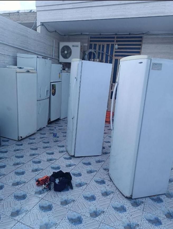 خریدار خرید همه نوع یخچال فریزر از درب منزل|یخچال و فریزر|شیراز, محراب|دیوار