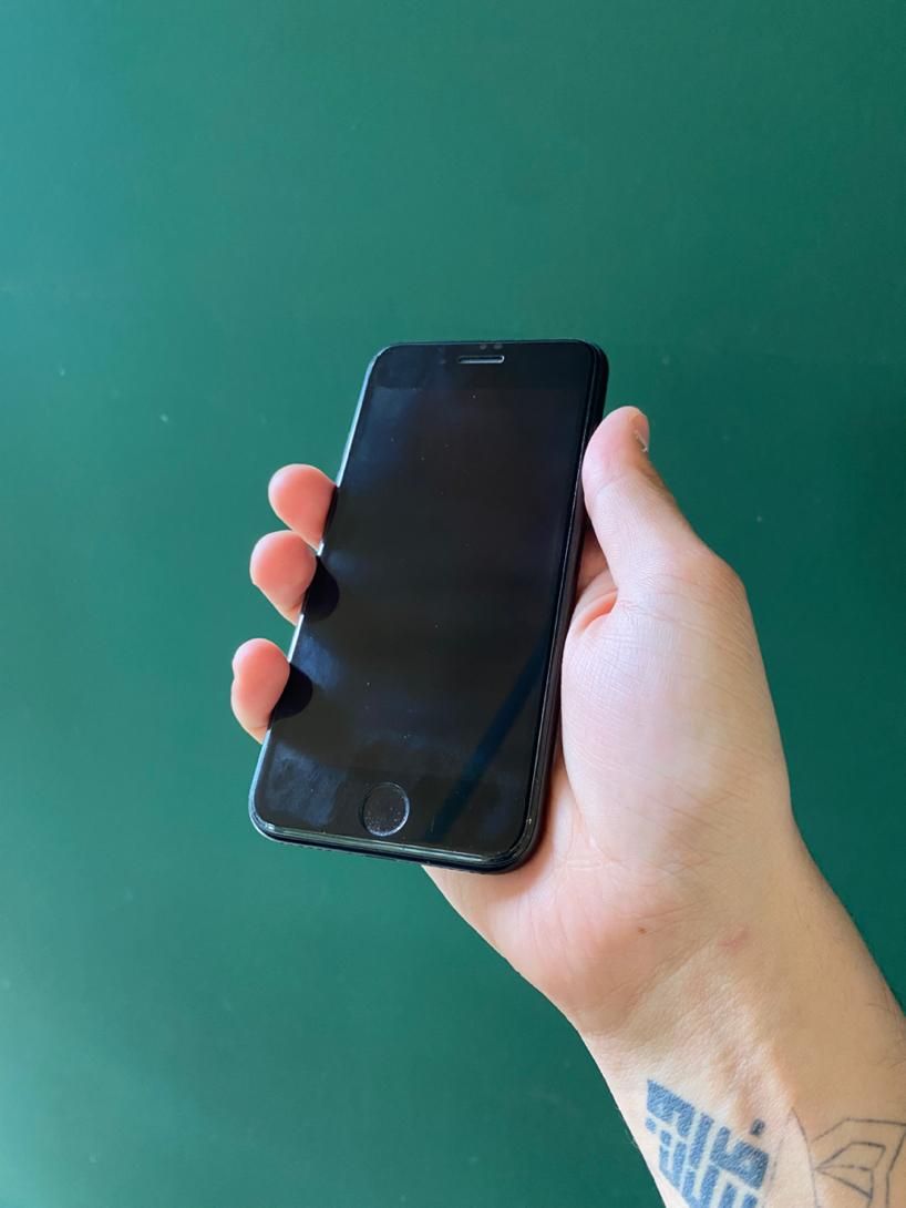 اپل iPhone SE (2020) با حافظهٔ ۱۲۸ گیگابایت|موبایل|کرج, هفت تیر|دیوار
