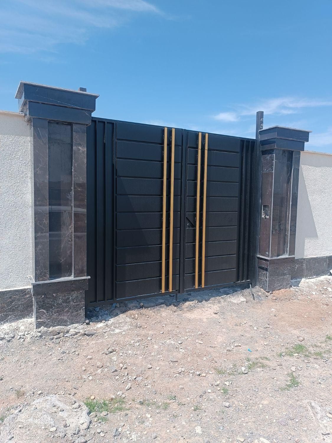 ۴۰۰ متر ۴دیواری تهاتر خودرو سهیلیه زعفرانیه|فروش زمین و ملک کلنگی|کرج, فاز ۲ مهرشهر|دیوار