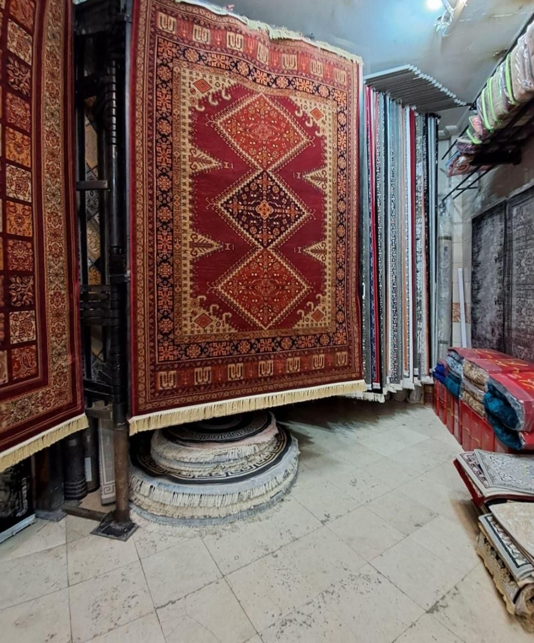 ۶ متری فرش خشتی کد 240|فرش|مشهد, امیر|دیوار