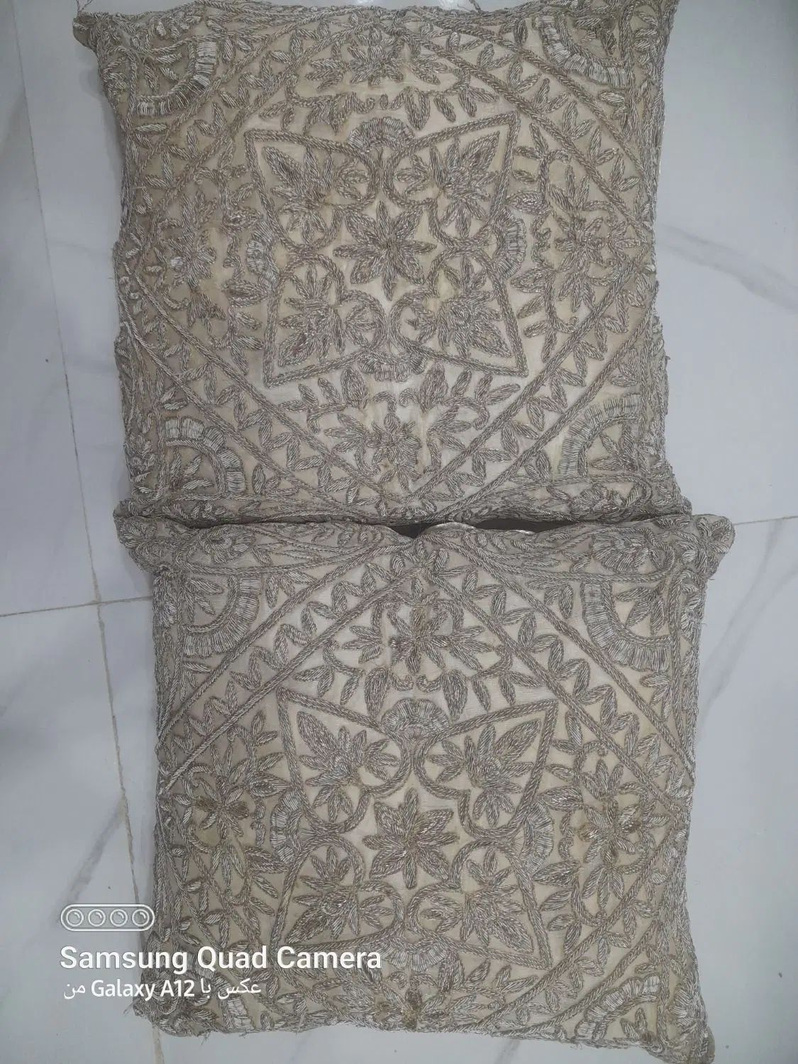 کوسن سرمه دوزی شده|صنایع دستی و سایر لوازم تزئینی|تهران, جابری|دیوار