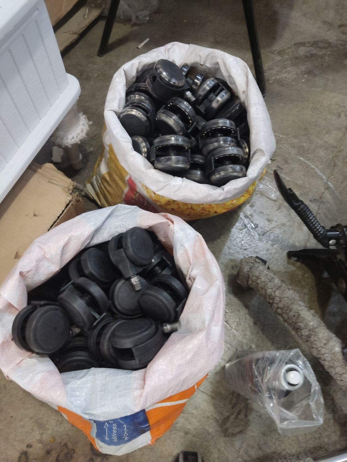 لوازم یدکی صندلی چرخدار در مبلمان شاهرخ|فروشگاه و مغازه|برازجان, |دیوار