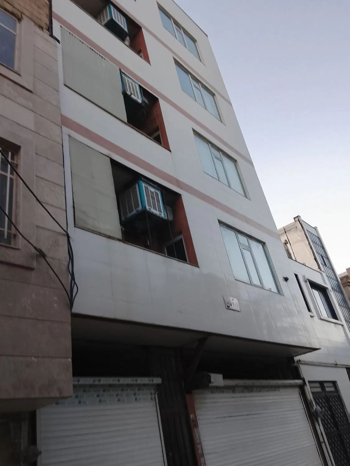 منزل مسکونی واحد آپارتمانی شهرک شهرداری کوی ۲۲۴|فروش آپارتمان|کرمانشاه, |دیوار