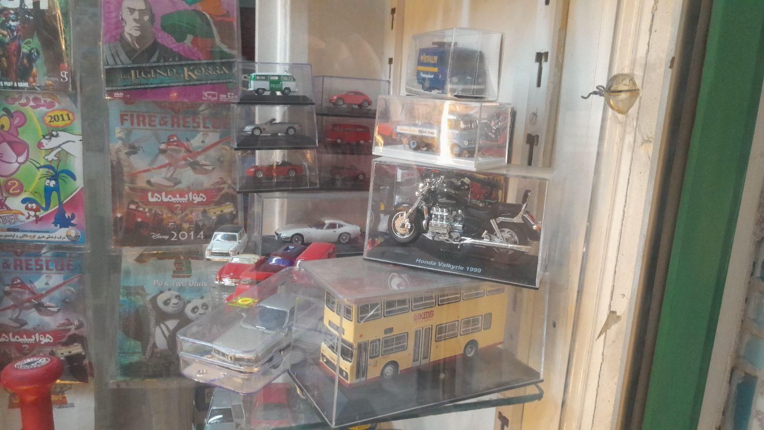 فروش انواع ماشین های فلزی و کلکسیونی|اسباببازی بچه|زنجان, |دیوار