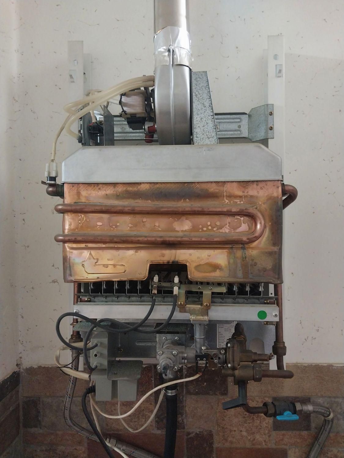 تعمیر آبگرمکن تعمیر بخاری تعمیر اجاق گاز|خدمات پیشه و مهارت|خمینیشهر, |دیوار