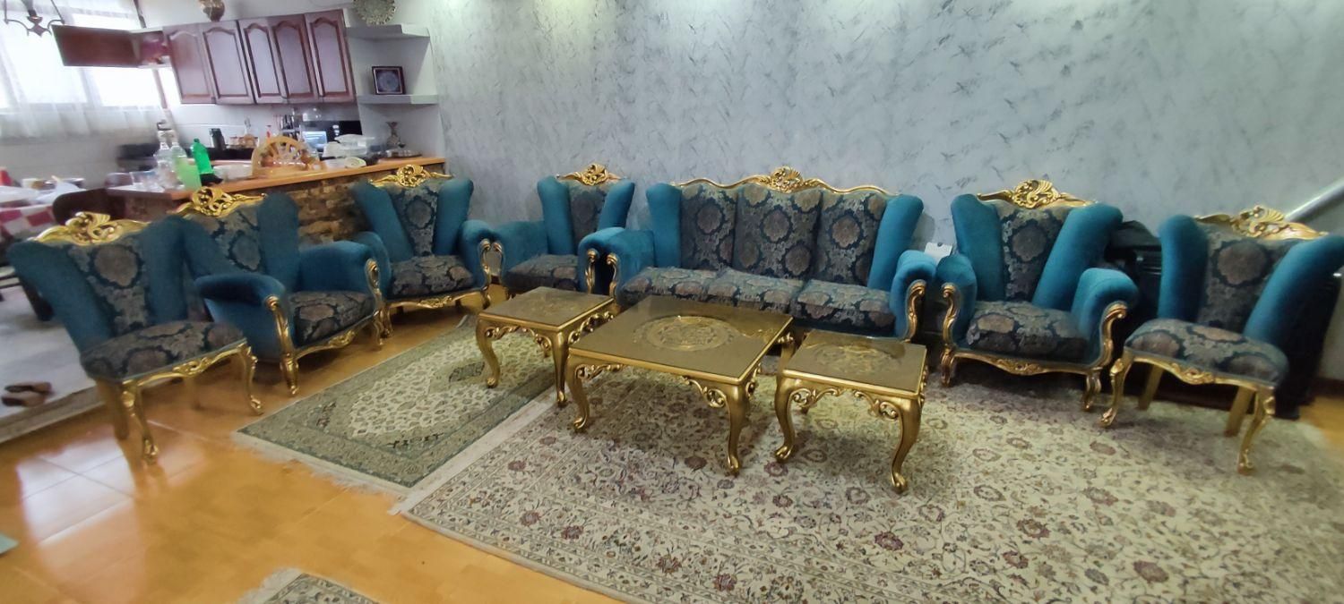 مبل کاملا سالم و بدون هیچ ایراد|مبلمان خانگی و میز عسلی|کرج, عظیمیه|دیوار