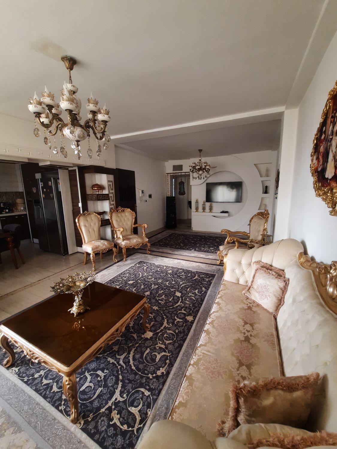 فروش آپارتمان شیک۹۵ متری ۲ خوابه طبقه ۳ بیدستان|فروش آپارتمان|قزوین, |دیوار