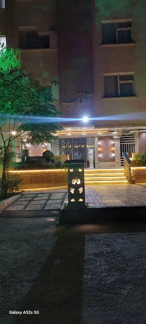 آپارتمان نوساز رو به دریاچه دو خواب ساختمان آفتاب|فروش آپارتمان|فولادشهر, فولادشهر|دیوار
