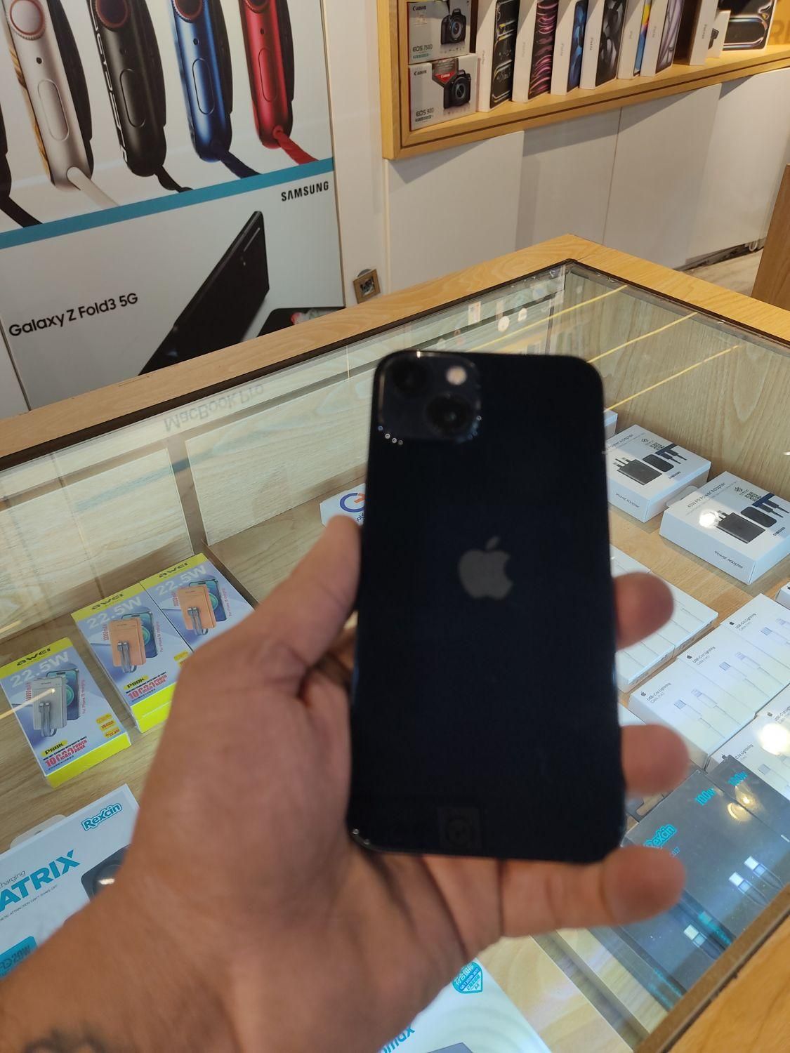 اپل iPhone 13 ۱۲۸ گیگابایت|موبایل|تهران, عباس‌آباد|دیوار