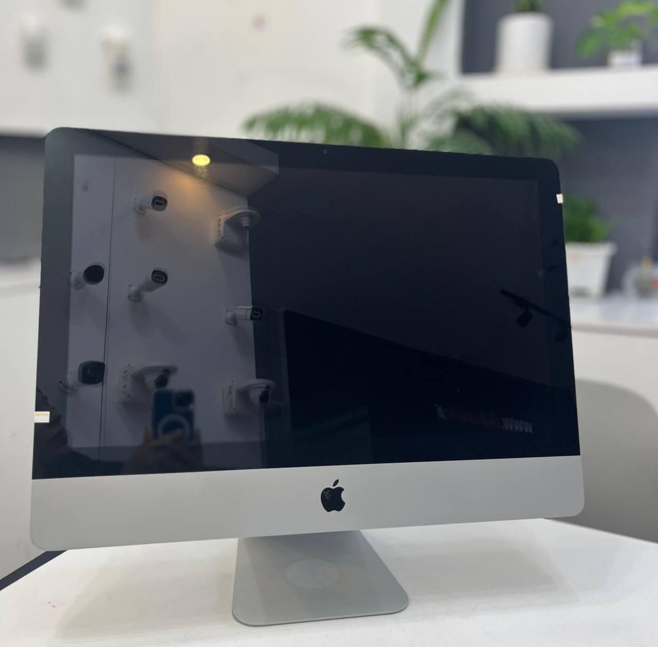 آلینوان apple نسل ۲|رایانه رومیزی|رشت, نامجو|دیوار