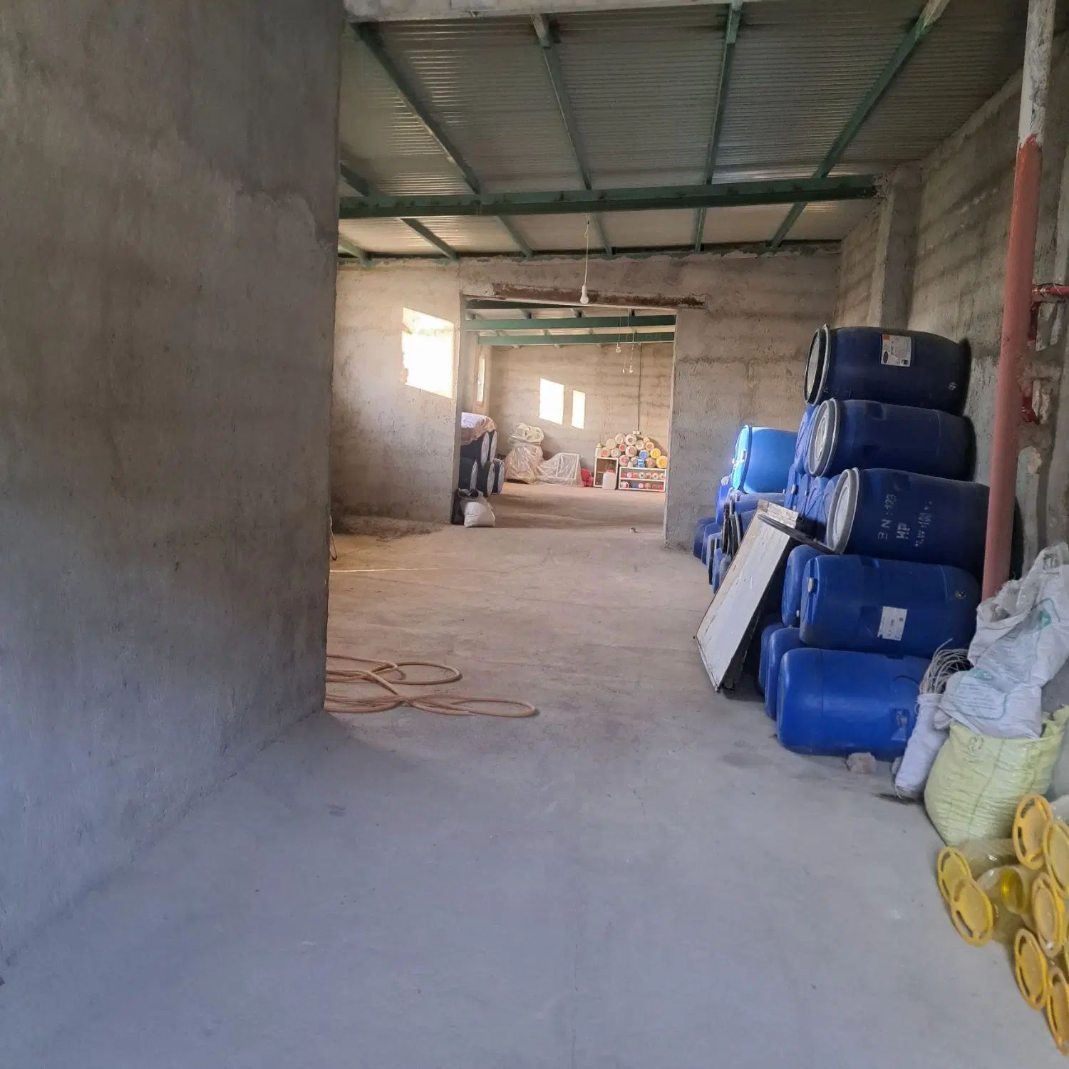 اجاره انباری و کارگاه ۶۰متری(روستای سیلاب)|اجارهٔ دفتر صنعتی، کشاورزی، تجاری|آذرشهر, |دیوار
