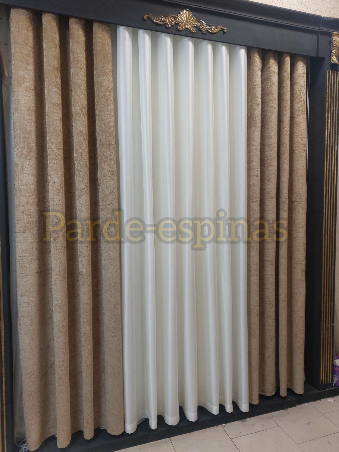 پرده حریر با دوعدد پانچ مخمل آماده|پرده، رانر، رومیزی|تهران, تهرانسر شرقی|دیوار