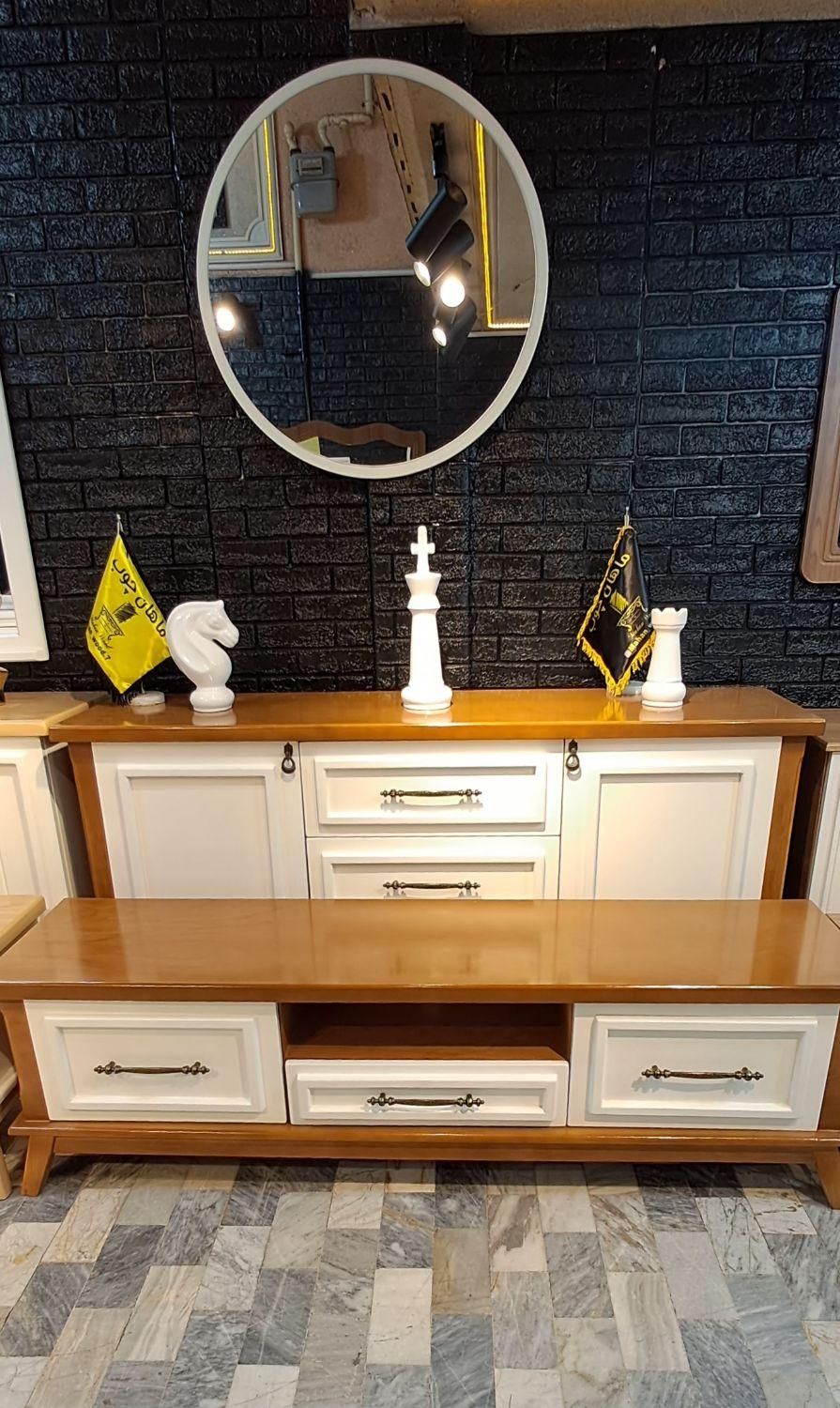 کنسول چوبی و آینه  مدل الویز|بوفه، ویترین، کنسول|تهران, شهید رجایی|دیوار