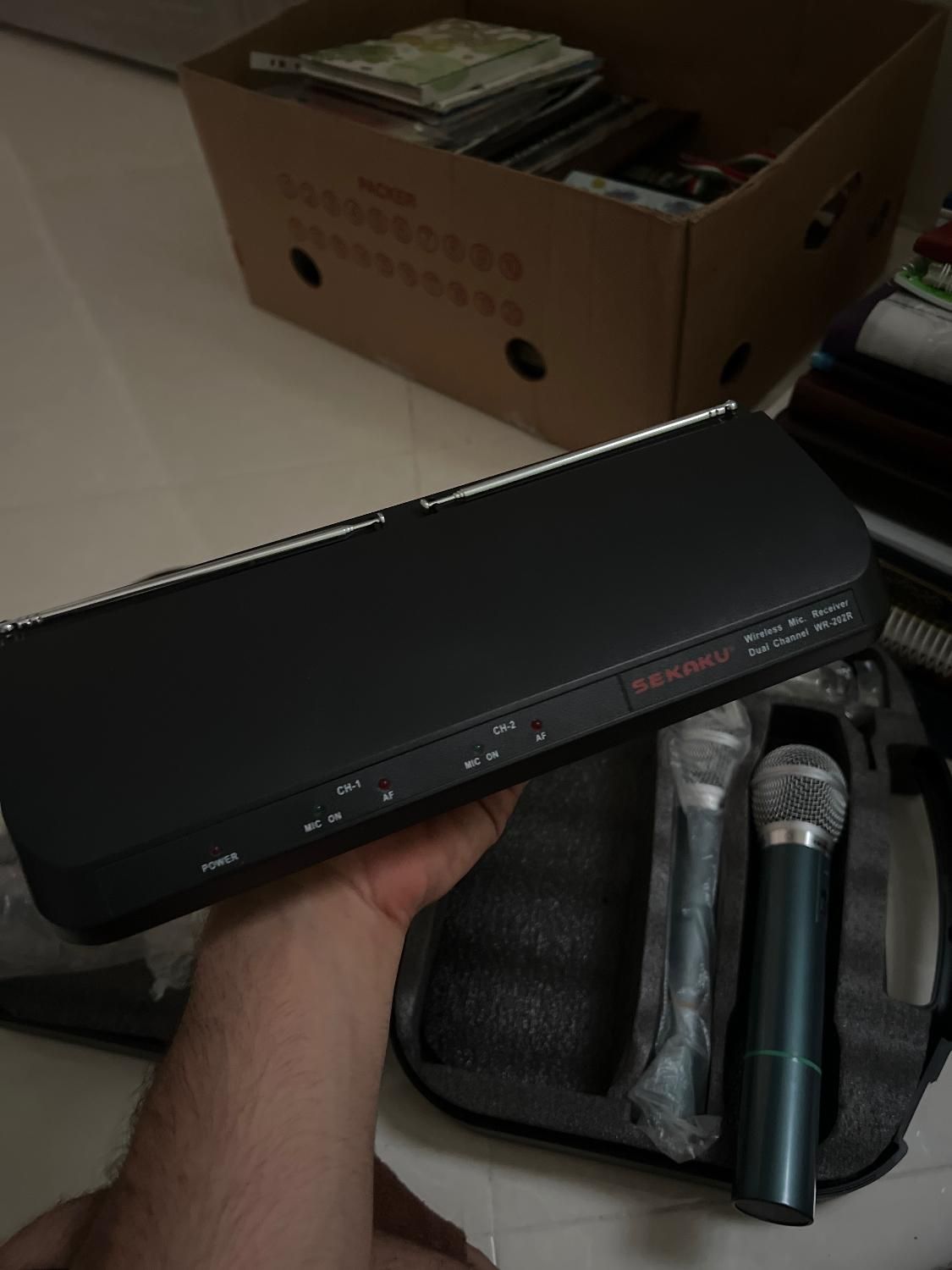 میکروفون بی سیم دوقلو برند Sekaku|صوتی و تصویری|قم, شهرک قدس|دیوار