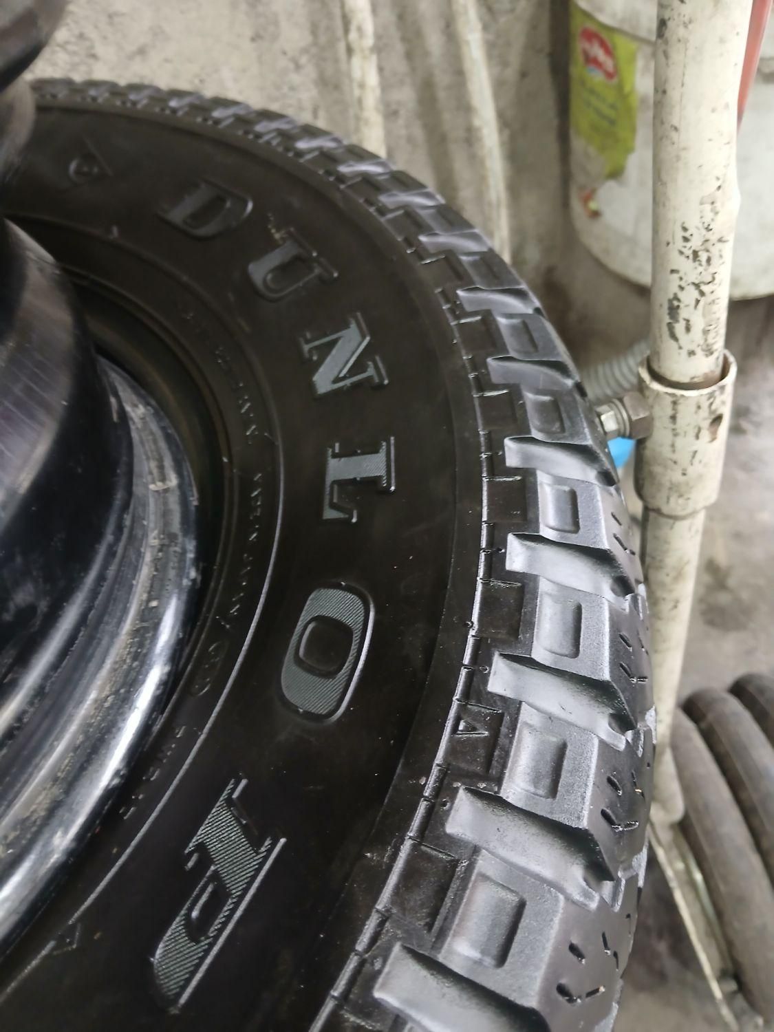 لاستیک ون تویوتا هایس پیکاپ ۲۱۵r15  ژاپن ۹۰درصد|قطعات یدکی و لوازم جانبی|مشهد, طلاب|دیوار