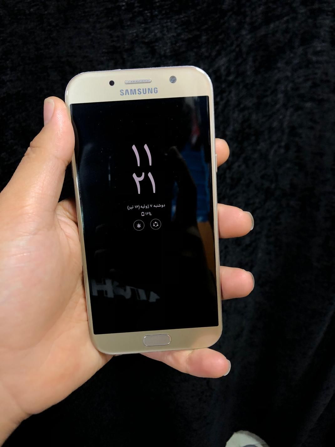 سامسونگ Galaxy A7 (2017) با حافظهٔ ۳۲ گیگابایت|موبایل|فولادشهر, B5|دیوار