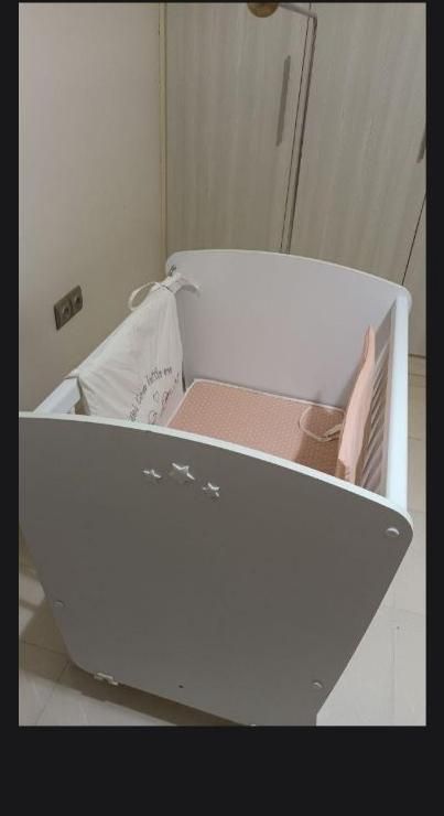 تخت کنار مادر|تخت و صندلی بچه|همدان, |دیوار