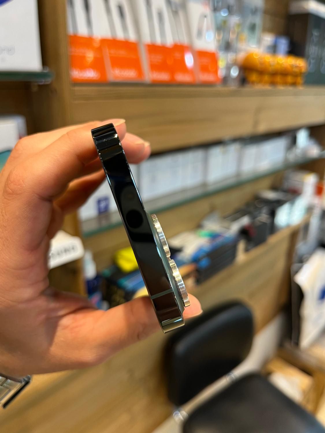 اپل iPhone 13 Pro باحافظه ۲۵۶ گیگابایت در حد نو|موبایل|اصفهان, بوستان آینه خانه|دیوار