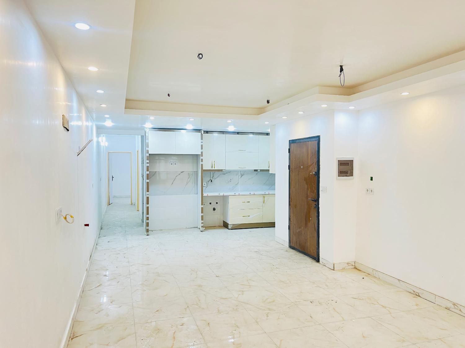 فروش واحد مسکونی کلید اول|فروش آپارتمان|شوشتر, |دیوار