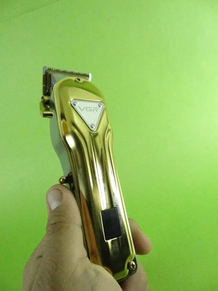 ماشین اصلاح سر و صورت VGR مدل V-140 با گارانتی|آرایشی، بهداشتی، درمانی|مشهد, جوادیه|دیوار
