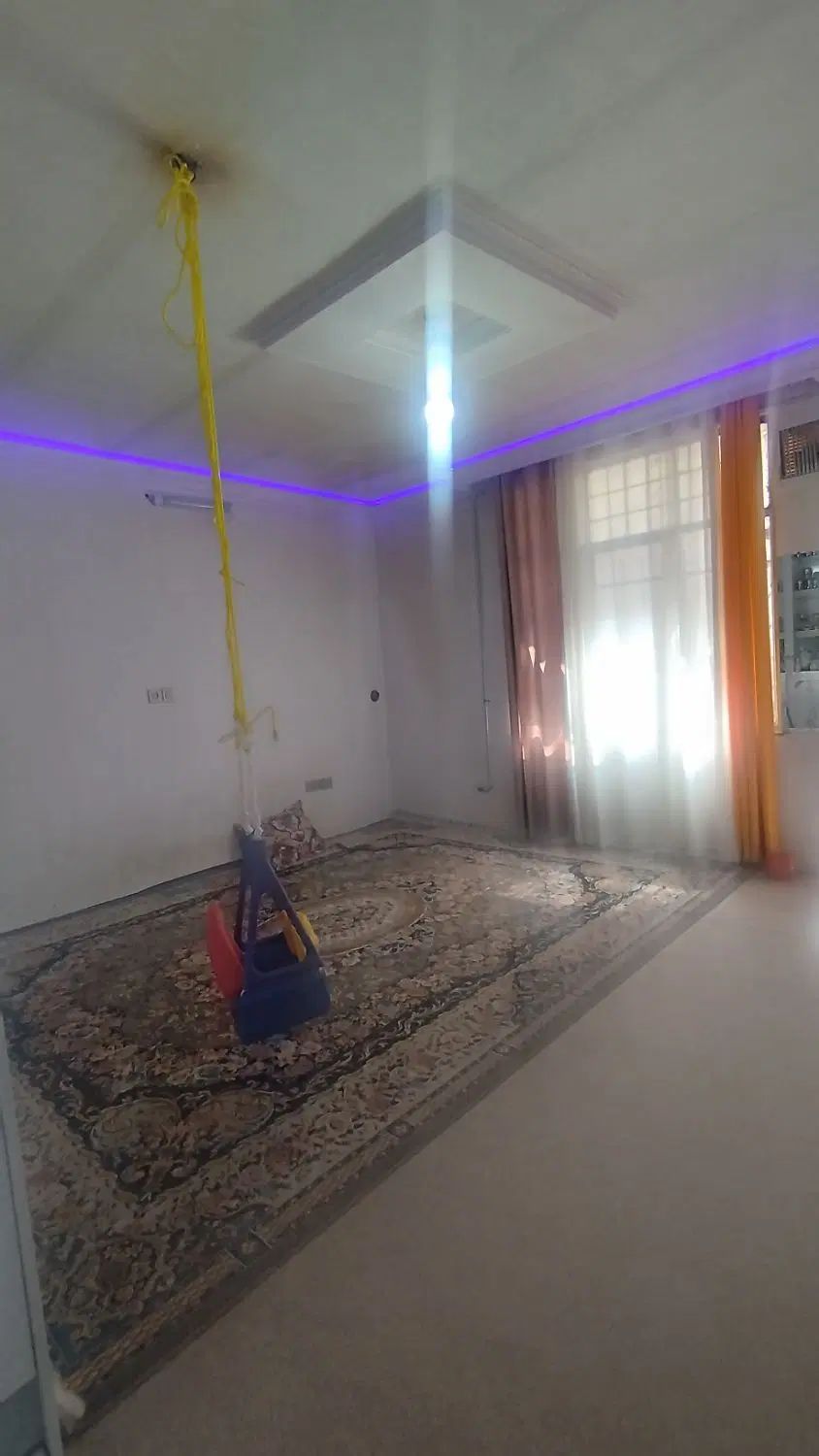 آپارتمان طبرسی شمالی 4 نظام دوست 24 شهید حسینی 8|فروش آپارتمان|مشهد, نظام دوست|دیوار