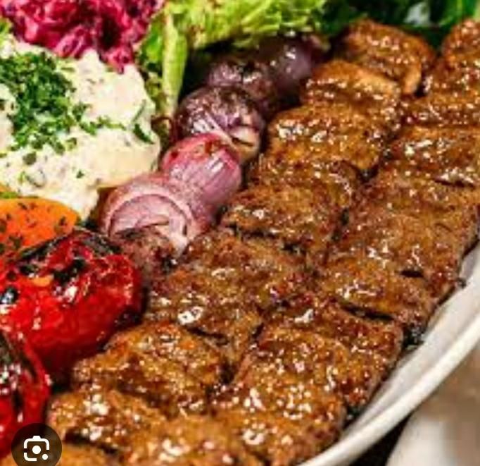آشپز و کمک آشپز|استخدام خدمات فروشگاه و رستوران|تهران, حشمتیه|دیوار