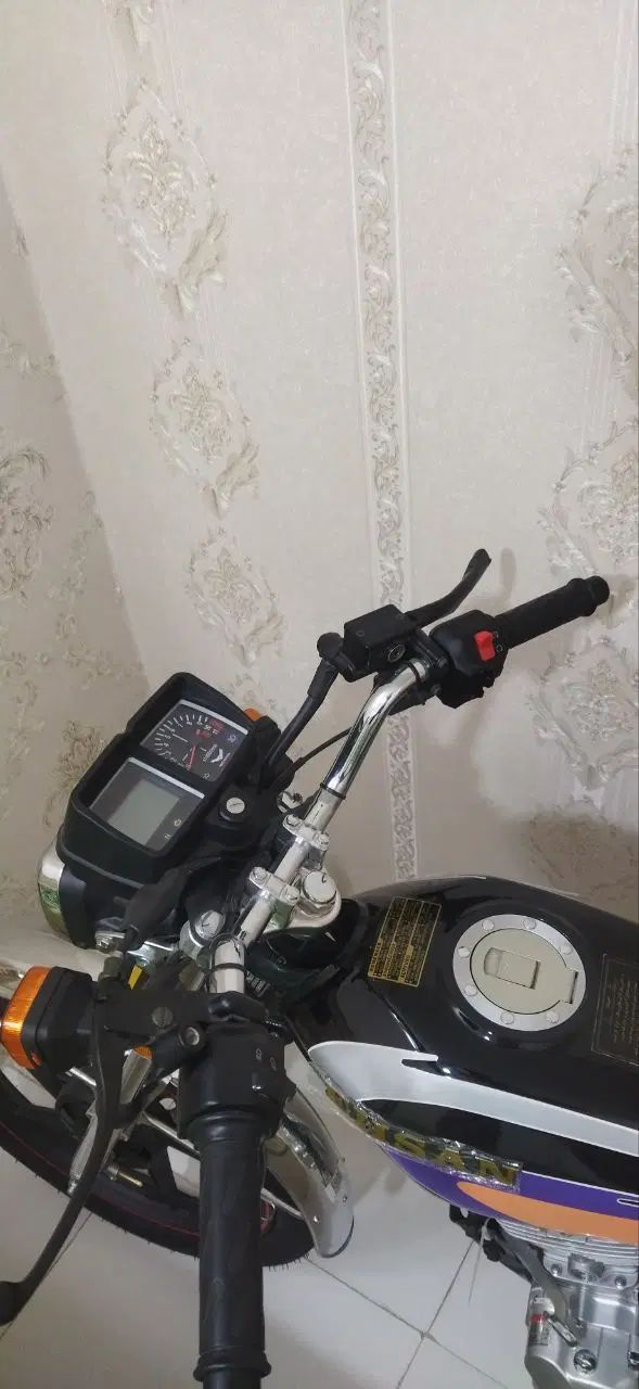 فرصت طلایی هوندااحسان ۲۰۰سی سی آخرسال ۱۴۰۳|موتورسیکلت|مشهد, فرهنگیان (شهرک غرب)|دیوار