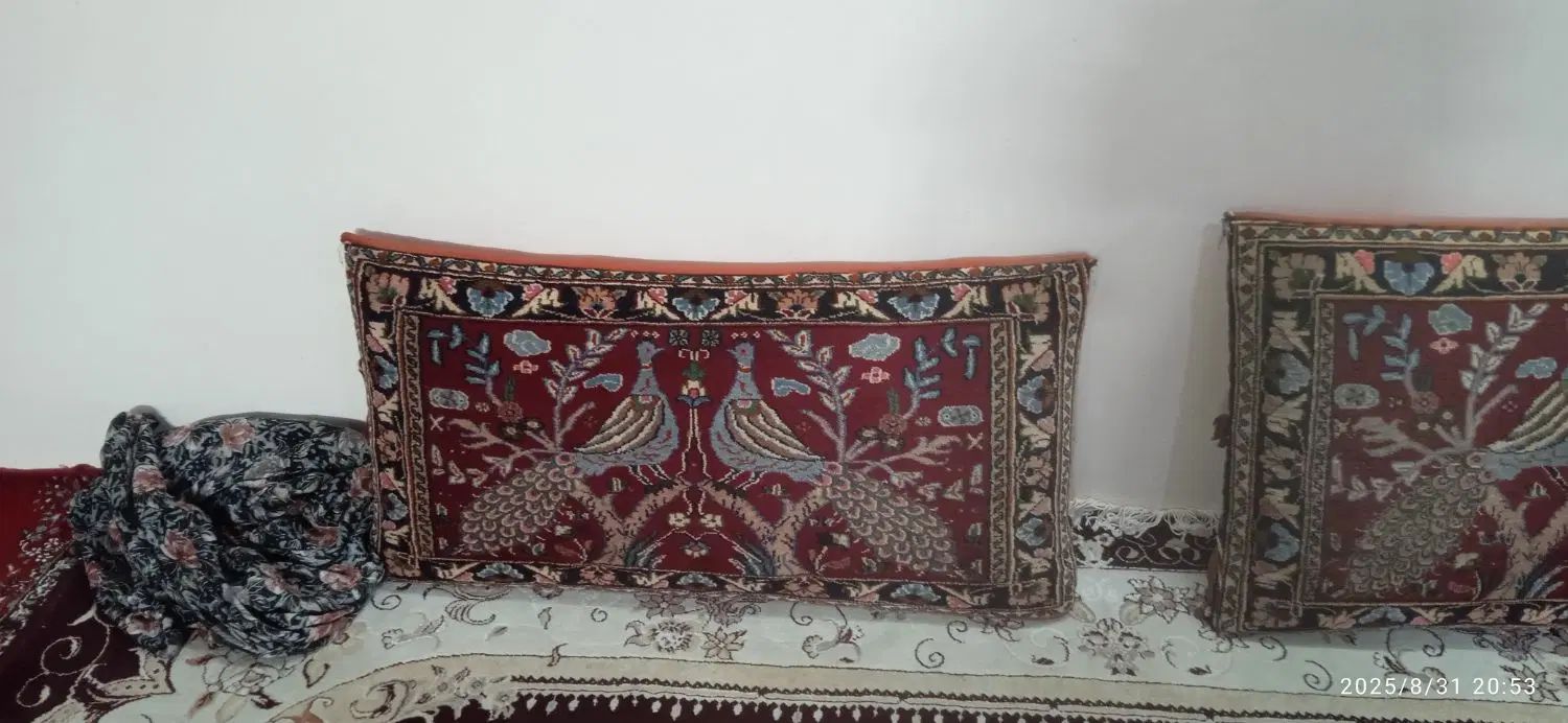 پشتی|پشتی|مشهد, طبرسی شمالی|دیوار