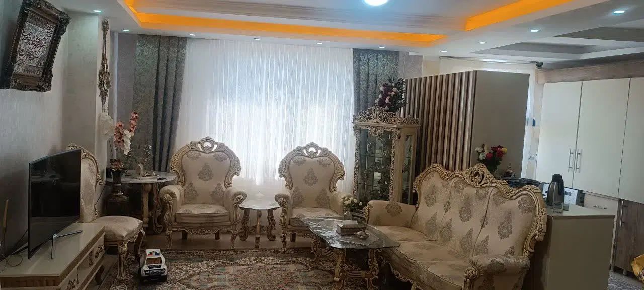 آپارتمان۹۰ متری دروازه شاپور خیابان ملت|فروش آپارتمان|ارومیه, |دیوار