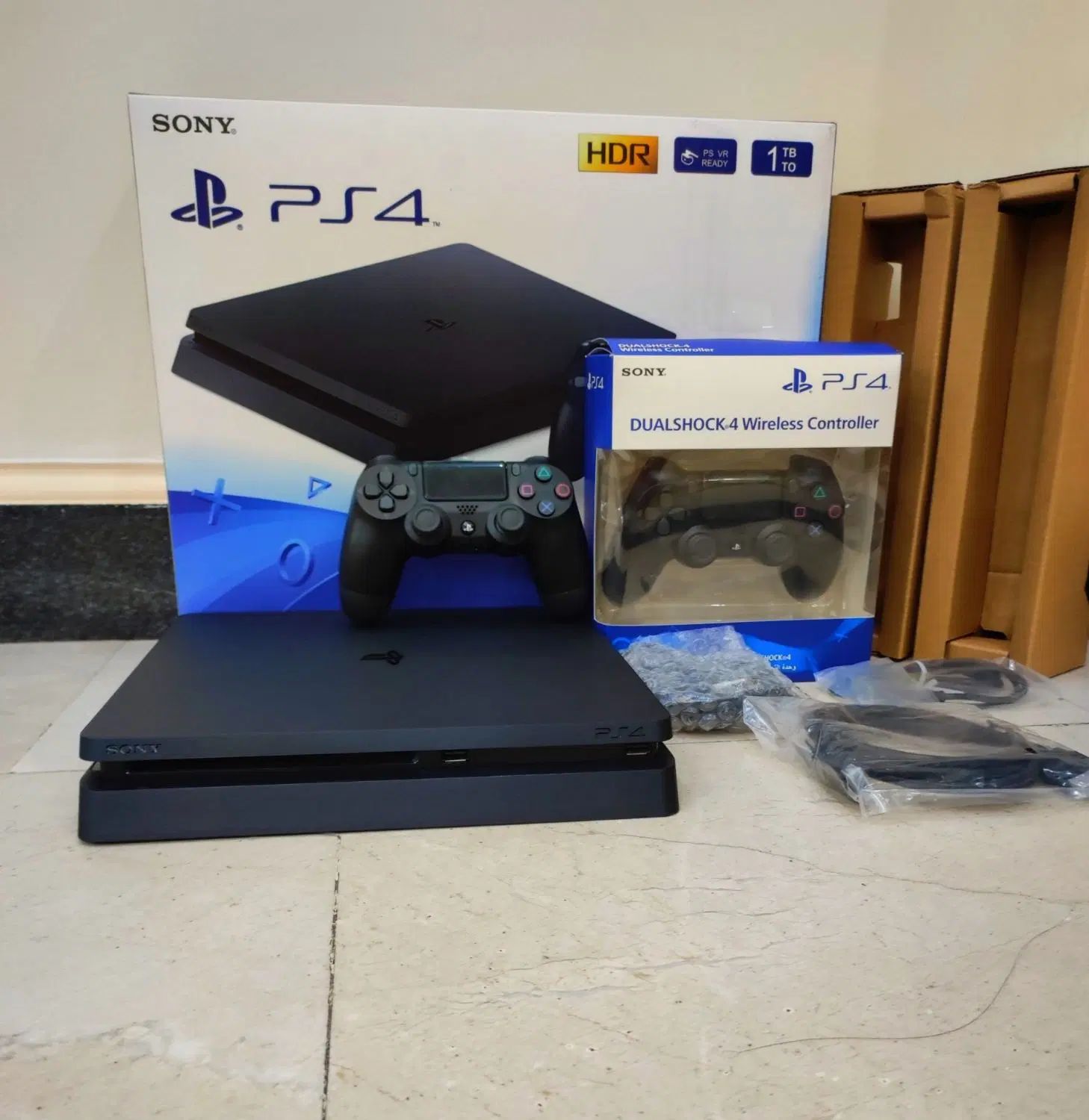 ps4 slim 1tra درحد آکبند|کنسول، بازی ویدئویی و آنلاین|تهران, فلسطین (میدان انقلاب)|دیوار