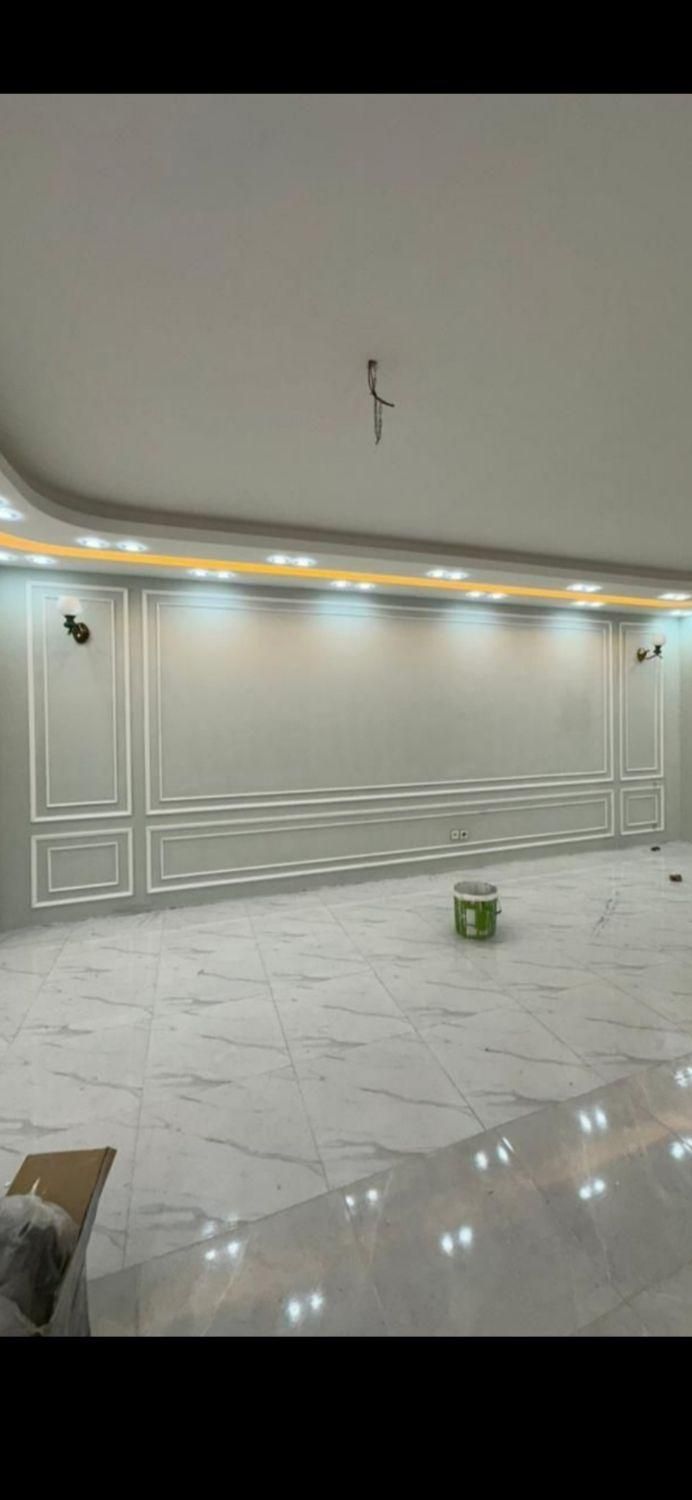 نصاب قرنیز قاپ قابندی پلی اورتان گچبری پارکت لمینت|خدمات پیشه و مهارت|کرمانشاه, |دیوار