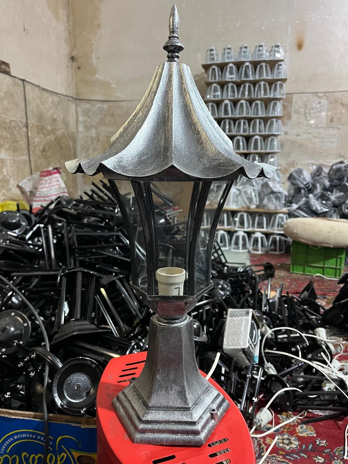 چراغ حیاطی محوطه پارکی ویلایی باغی چمنی باغچه ای|لامپ و چراغ|تهران, اتابک|دیوار